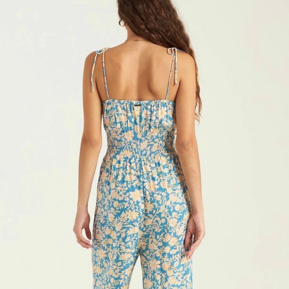 🔥🔥BILLABONG - WILD FLOWERS JUMPSUIT🔥🔥 - Picture 5 of 10